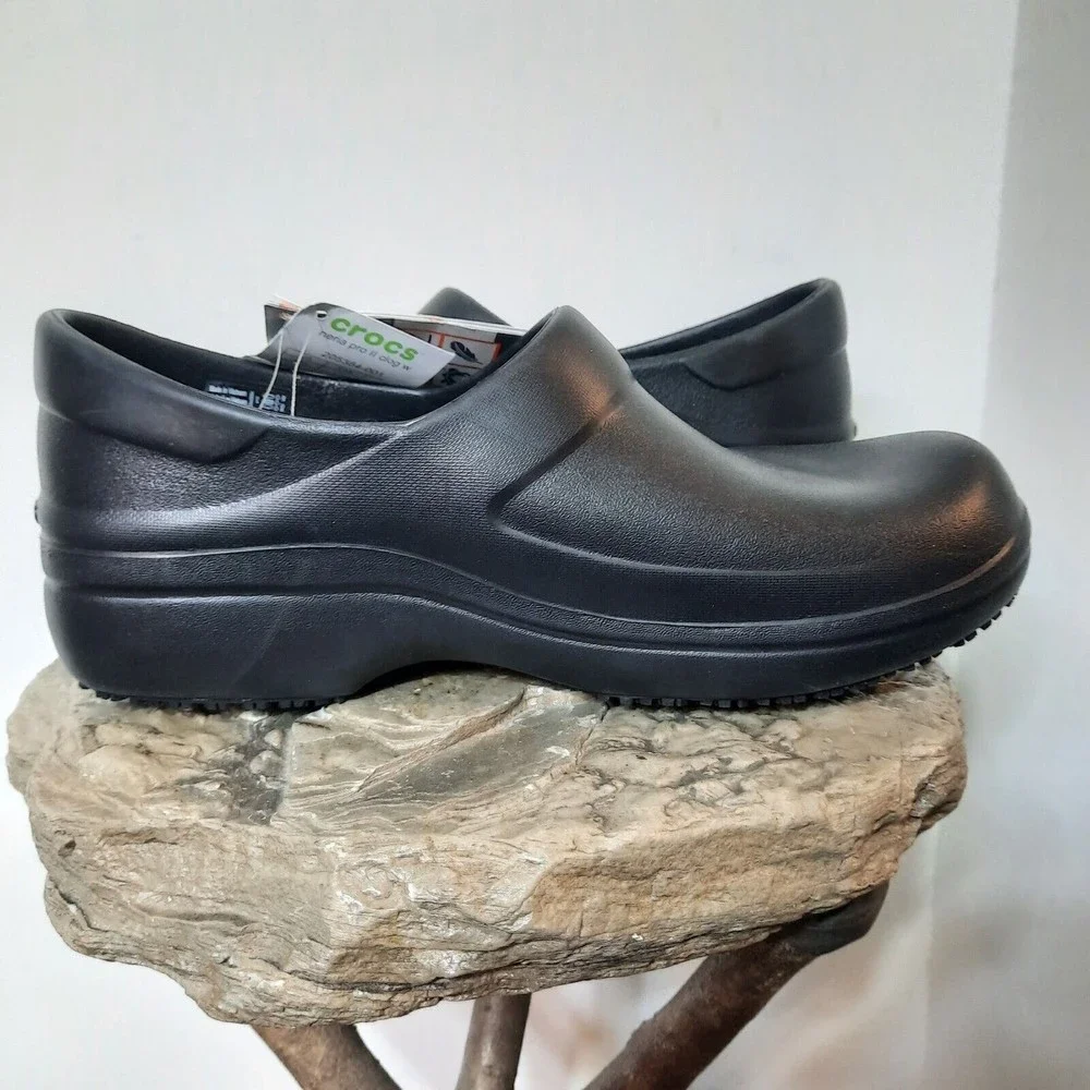 NWT Crocs Neria Pro II Clog | Slip Resistant Work Shoes Black Women's Size 10 - Picture 7 of 9